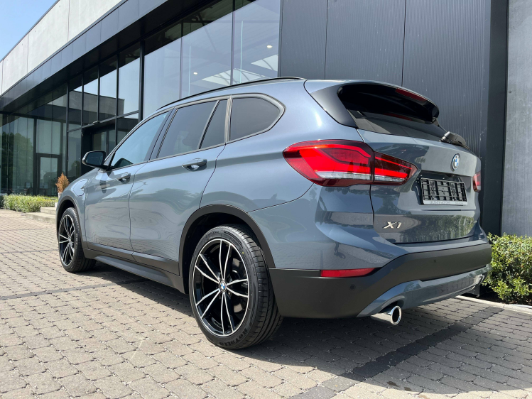 BMW X1 X11.5iA xDrive25e Hybride Panodak/Sportzetels/Camera/HUD Leconte Motors