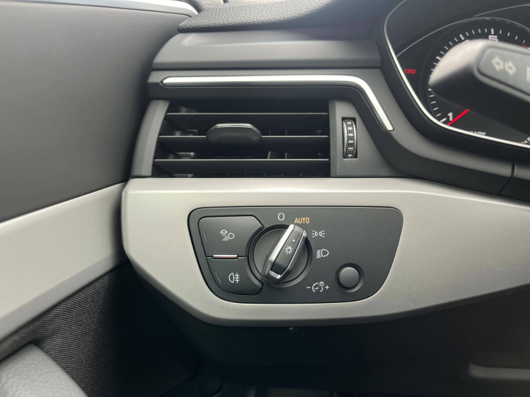 Audi A4 A4 Avant 35 TFSI S-Tronic Navigatie/Carplay/Cruise/PDC Leconte Motors