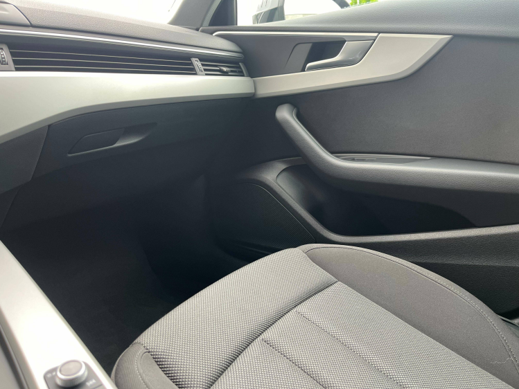 Audi A4 A4 Avant 35 TFSI S-Tronic Navigatie/Carplay/Cruise/PDC Leconte Motors