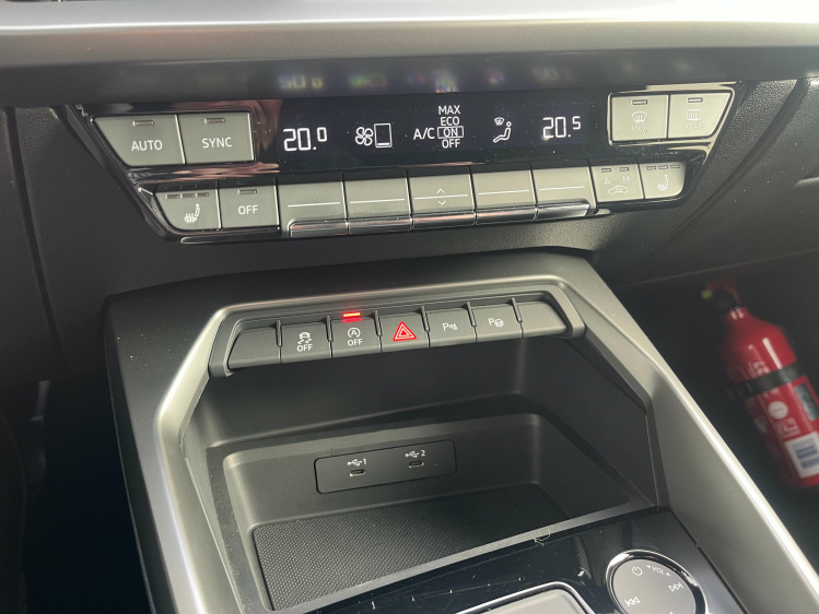 Audi A3 A3 Sportback 30 TFSI S-Tronic Leder/Virtual/Carply Leconte Motors