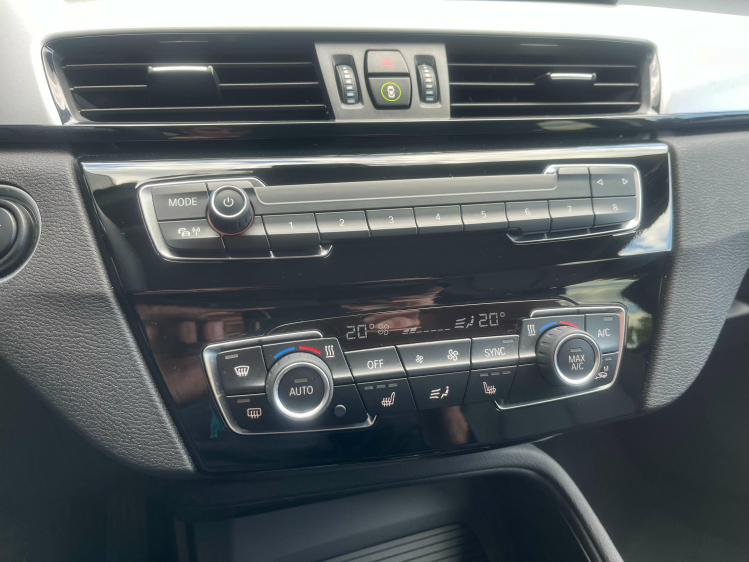 BMW X1 1.5iA xDrive25e Hybrid LED/Leder/Carplay/CAM/HUD.. Leconte Motors