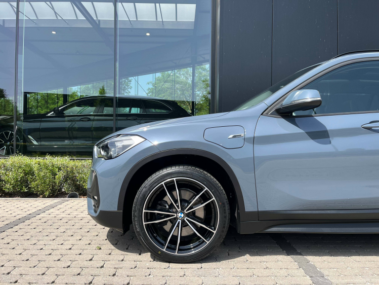 BMW X1 X11.5iA xDrive25e Hybride Panodak/Sportzetels/Camera/HUD Leconte Motors