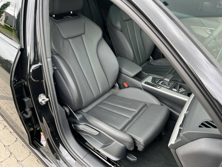 Audi A4 A4 Avant 35 TFSI S-Tronic S-Line Panodak/Virtual/Camera/Carplay Leconte Motors