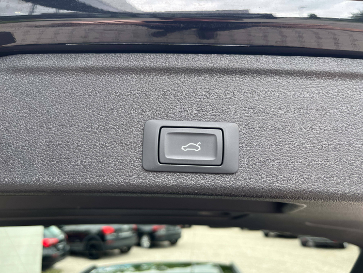 Audi A4 A4 Avant 35 TFSI S-Tronic S-Line Panodak/Virtual/Camera/Carplay Leconte Motors