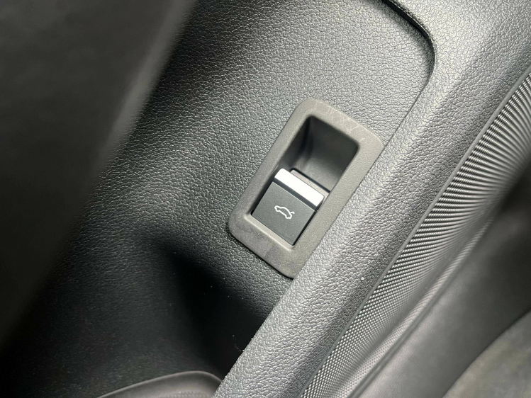 Audi A4 A4 Avant 35 TFSI S-Tronic S-Line Panodak/Virtual/Camera/Carplay Leconte Motors