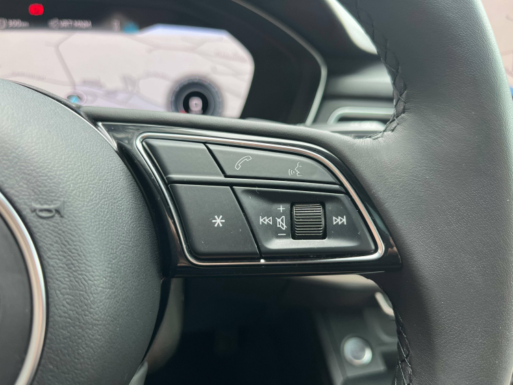 Audi A4 A4 Avant 35 TFSI S-Tronic S-Line Panodak/Virtual/Camera/Carplay Leconte Motors