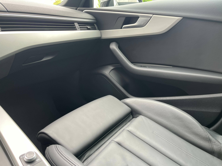 Audi A4 A4 Avant 35 TFSI S-Tronic S-Line Panodak/Virtual/Camera/Carplay Leconte Motors