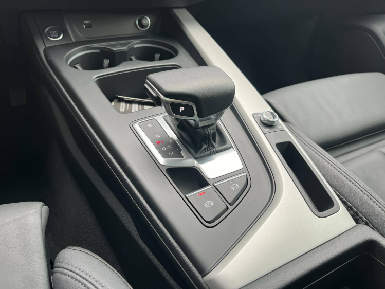 Audi A4 A4 Avant 35 TFSI S-Tronic S-Line Panodak/Virtual/Camera/Carplay Leconte Motors