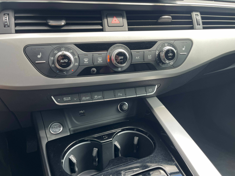Audi A5 A5 Sportback 30TDI S-Tronic Panodak/Virtual/Camera/Carplay/Leder/...!! Leconte Motors