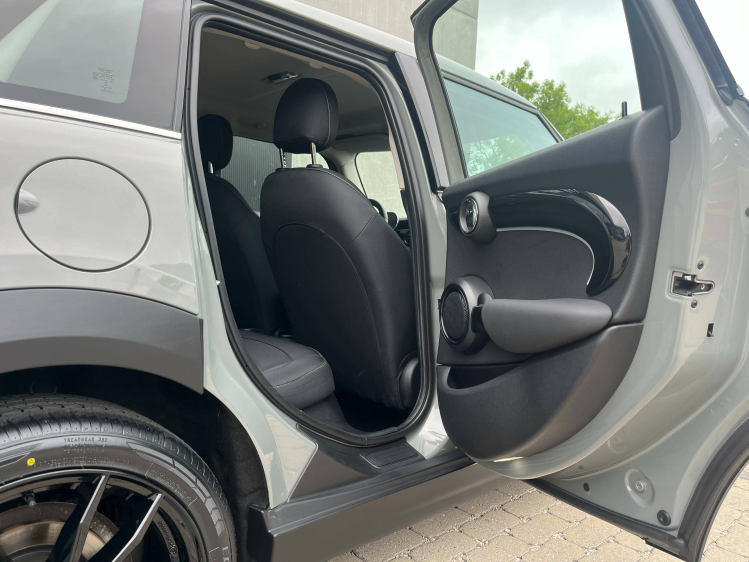 MINI Cooper Mini 1.5A Cooper Virtual/LED/Carplay/Navigatie Leconte Motors
