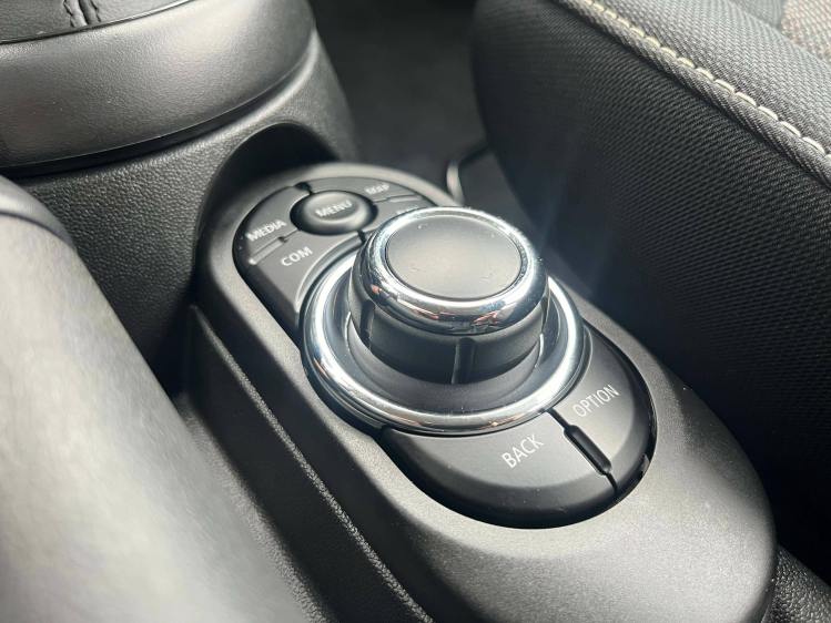 MINI Cooper Mini 1.5A Cooper Virtual/LED/Carplay/Navigatie Leconte Motors