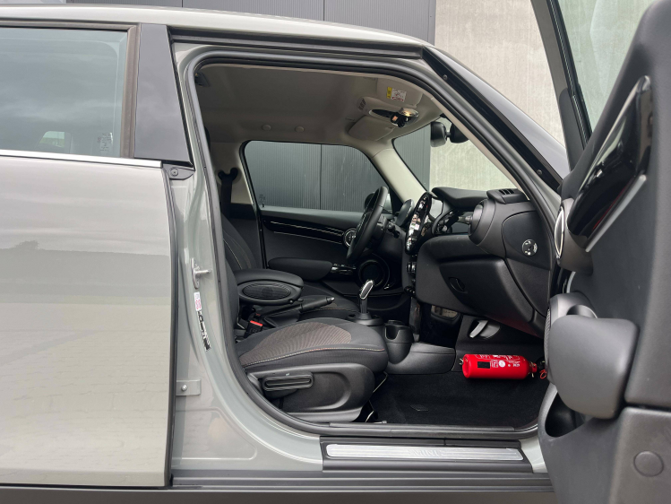 MINI Cooper Mini 1.5A Cooper Virtual/LED/Carplay/Navigatie Leconte Motors