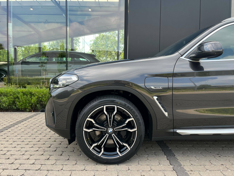 BMW X3 X3 2.0iA xDrive30e Hybride Panodak/Sportzetels/360\'Camera/Trekhaak Leconte Motors