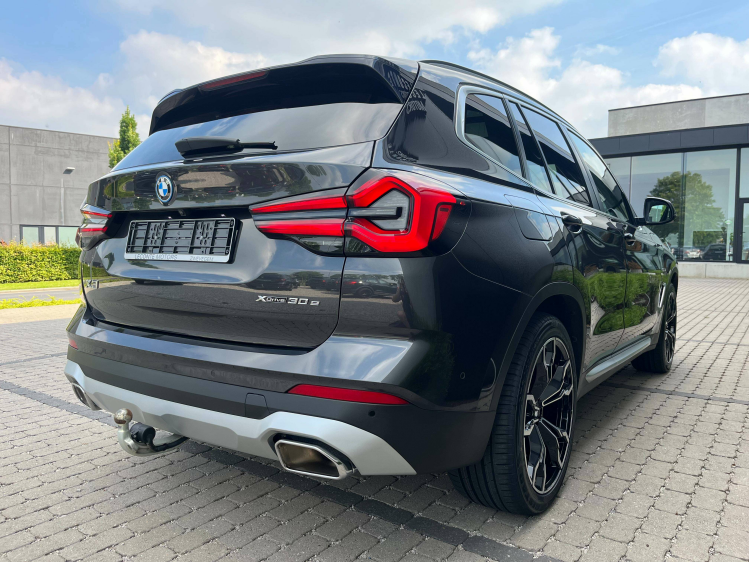 BMW X3 X3 2.0iA xDrive30e Hybride Panodak/Sportzetels/360\'Camera/Trekhaak Leconte Motors