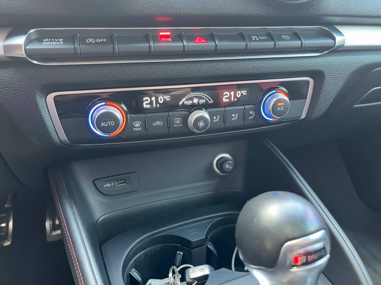 Audi S3 S3 Berline 2.0 TFSI Quattro S tronic Panodak/Leder/Camera/B&O Leconte Motors