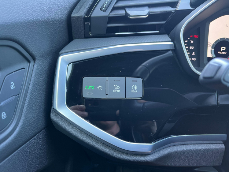 Audi Q3 Q3 Sportback 35 TFSI S-Tronic S-Line LED/Sportzetels/Carplay/...!! Leconte Motors