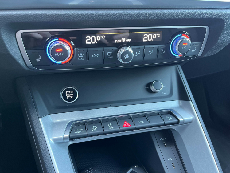 Audi Q3 Q3 Sportback 35 TFSI S-Tronic S-Line LED/Sportzetels/Carplay/...!! Leconte Motors