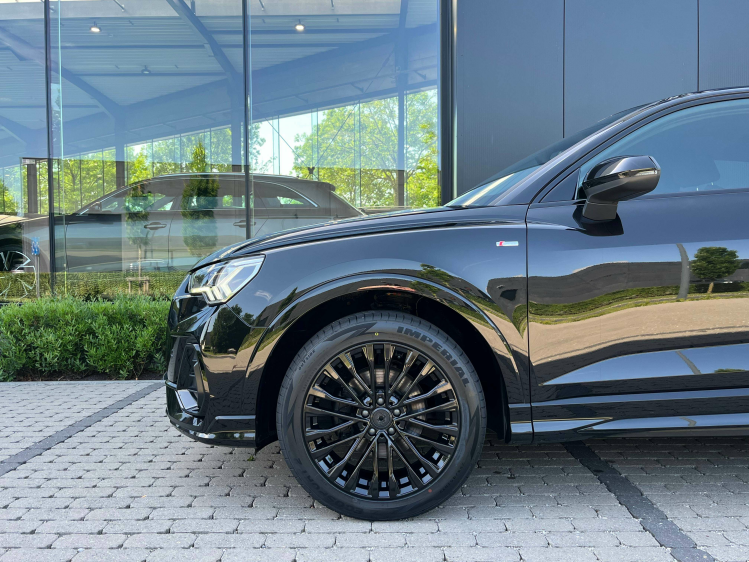 Audi Q3 Q3 Sportback 35 TFSI S-Tronic S-Line LED/Sportzetels/Carplay/...!! Leconte Motors