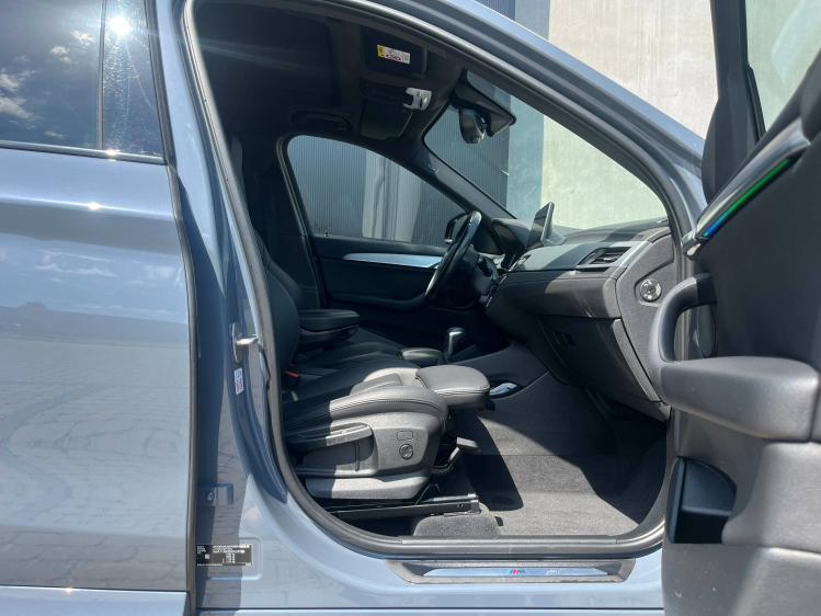 BMW X1 X1 1.5iA xDrive25e M-Pack Panodak/Leder/Camera/HUD/...!! Leconte Motors