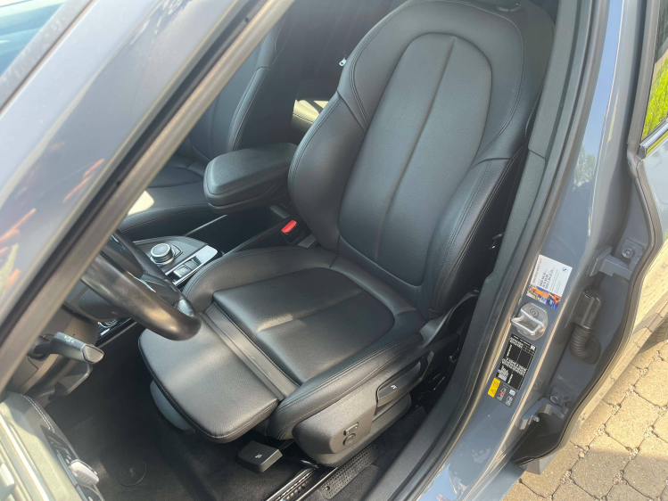 BMW X1 X1 1.5iA xDrive25e M-Pack Panodak/Leder/Camera/HUD/...!! Leconte Motors