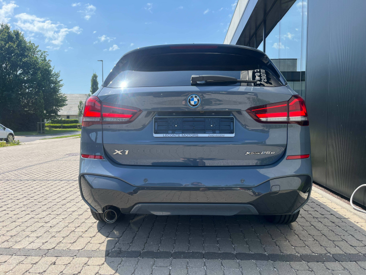 BMW X1 X1 1.5iA xDrive25e M-Pack Panodak/Leder/Camera/HUD/...!! Leconte Motors