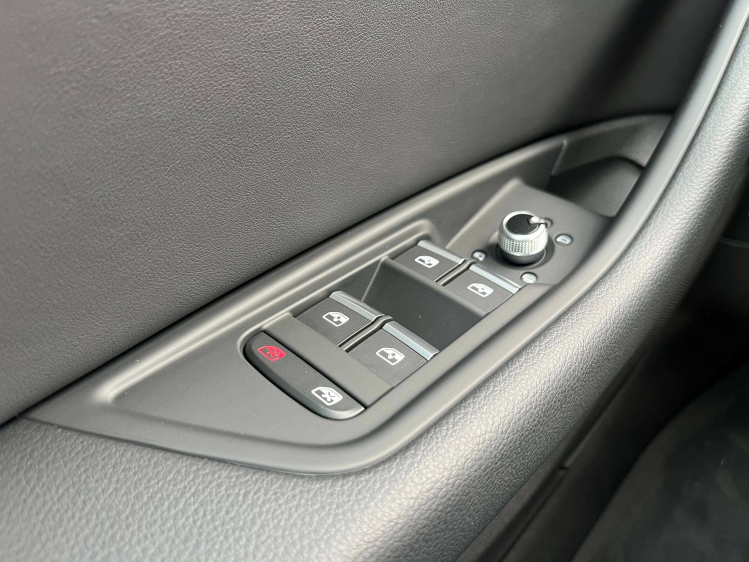 Audi A4 A4 Avant 35 TFSI S-Tronic Leder/Virtual/Camera/Carplay Leconte Motors