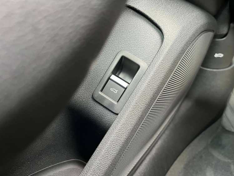 Audi A4 A4 Avant 35 TFSI S-Tronic Leder/Virtual/Camera/Carplay Leconte Motors