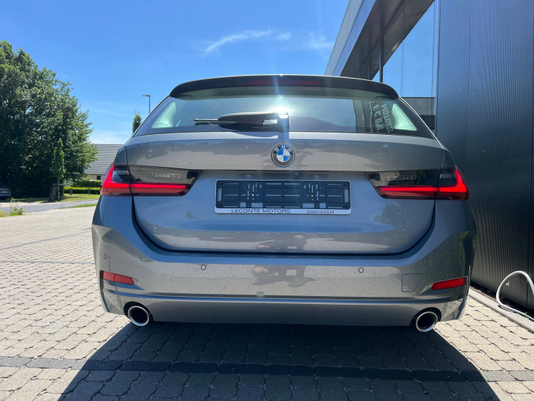 BMW 318 Touring 318iA Facelift Widescreen/LED/Leder/Sportzetels/Camera/...!! Leconte Motors