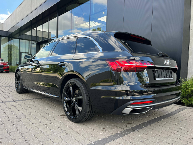 Audi A4 Avant 30TDI S-Tronic Panodak/Leder/Virtual/Sportzetels/Camera/...!! Leconte Motors