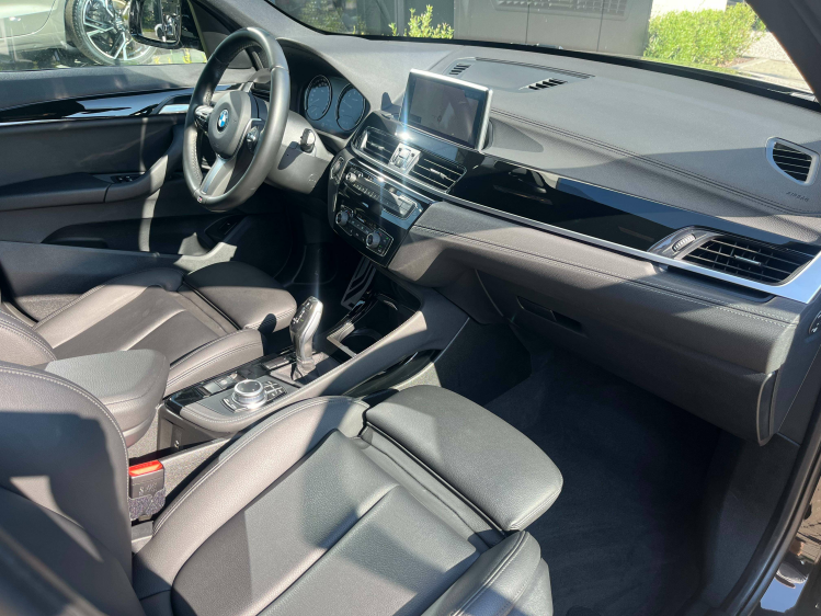 BMW X1 X1 1.5iA sDrive18 M-Sportpakket Leder/Memoryseats/Carplay/... Leconte Motors