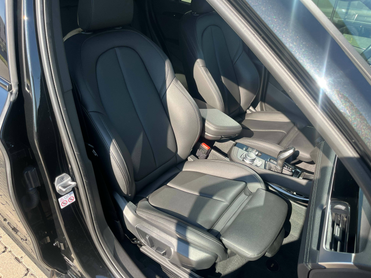BMW X1 X1 1.5iA sDrive18 M-Sportpakket Leder/Memoryseats/Carplay/... Leconte Motors