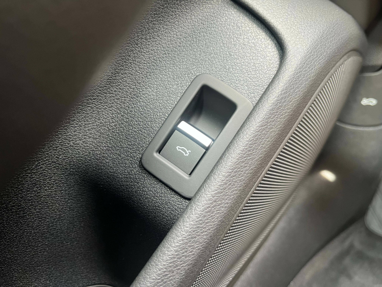 Audi A4 A4 Avant 35 TFSI S-Tronic LED/Leder/Camera/Trekhaak/Zetelverwarming/...!! Leconte Motors