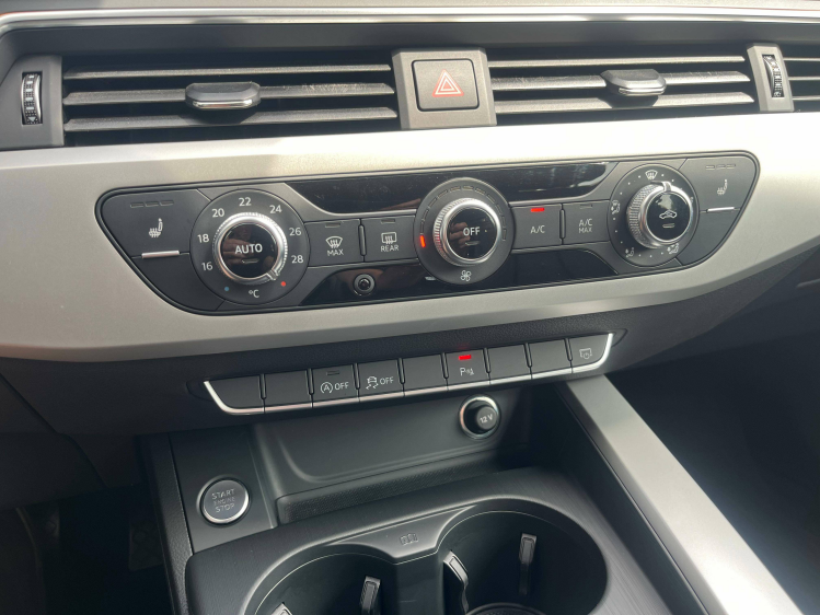 Audi A4 A4 Avant 35 TFSI S-Tronic LED/Leder/Camera/Trekhaak/Zetelverwarming/...!! Leconte Motors