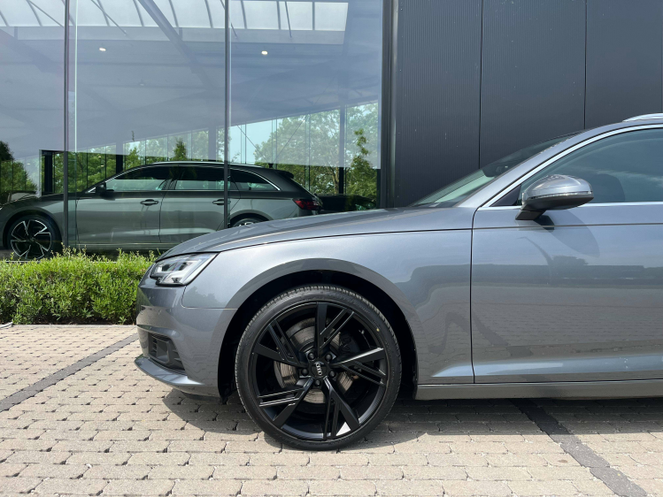 Audi A4 A4 Avant 35 TFSI S-Tronic LED/Leder/Camera/Trekhaak/Zetelverwarming/...!! Leconte Motors