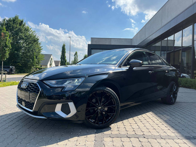 Audi A3 A3 30 TFSI Berline S tronic Lederen-Sportzetels/Carplay/ACC/Zetelverwarming Leconte Motors
