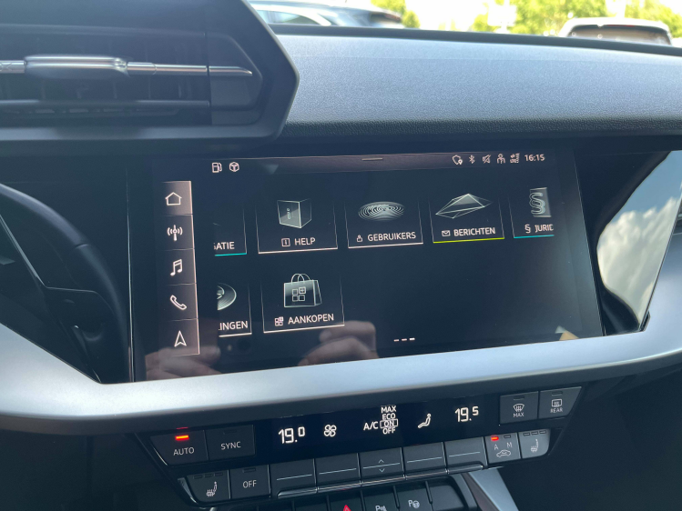 Audi A3 A3 30 TFSI Berline S tronic Lederen-Sportzetels/Carplay/ACC/Zetelverwarming Leconte Motors