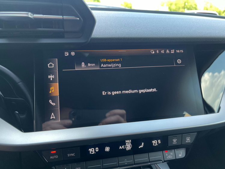 Audi A3 A3 30 TFSI Berline S tronic Lederen-Sportzetels/Carplay/ACC/Zetelverwarming Leconte Motors
