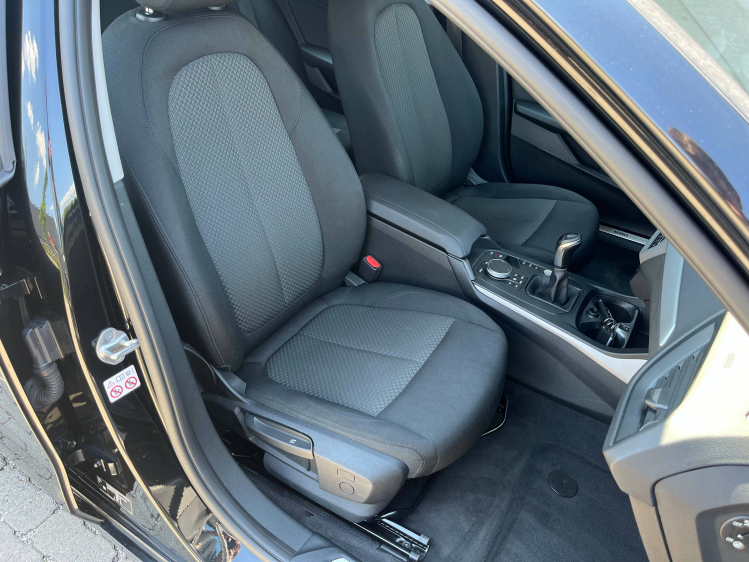 BMW 116 116i Hatchback Full-LED/Carplay/Zetelverwarming/Cruise/...!! Leconte Motors