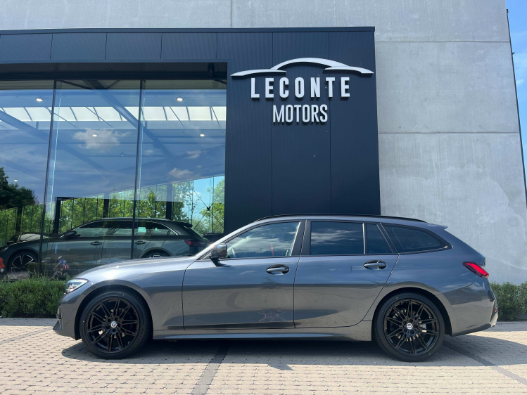 BMW 318 Touring 318iA Touring Shadowline Navigatie/Carplay/Cruise/...!! Leconte Motors