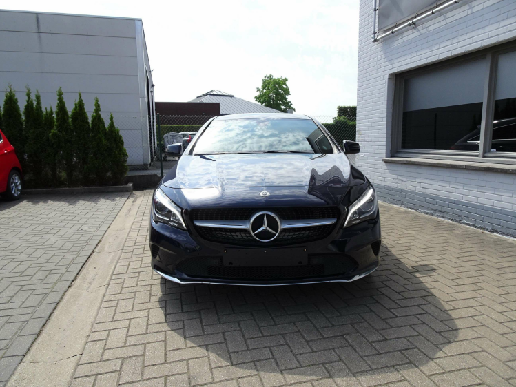 Mercedes-Benz CLA 200 d Business AUTOMAAT,XENON,NAVI,EL.KOFFER,LEDER,ALU Garage Nico Vanderheeren BV