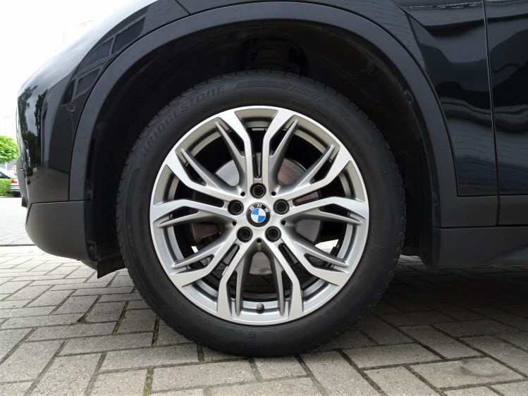 BMW X1 1.5i sDrive18   