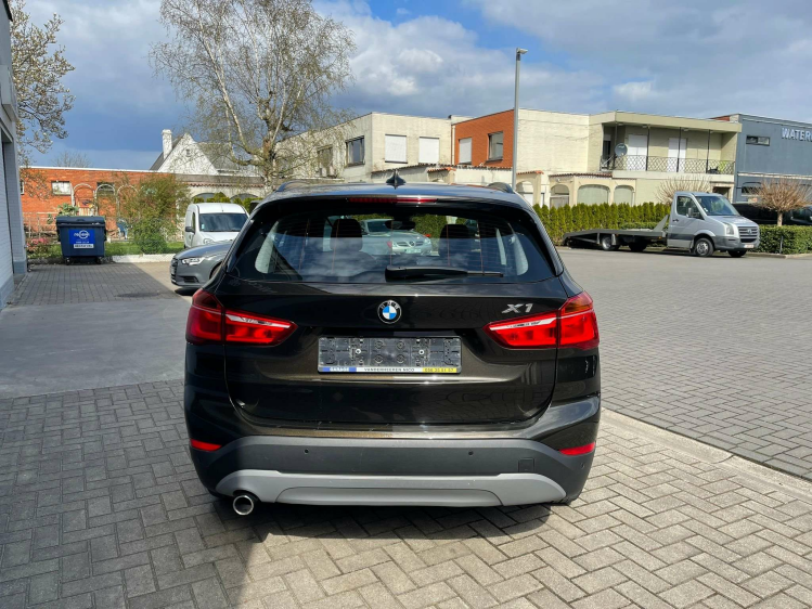 BMW X1 1.5i    