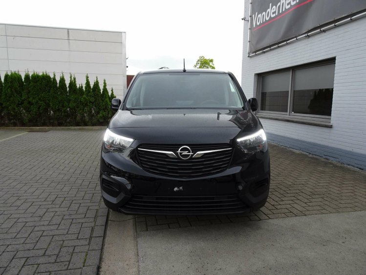 Opel Combo 1.2i 3pl. APPLECARPLAY+ANDROID,AIRCO  18.512+BTW Garage Nico Vanderheeren BV