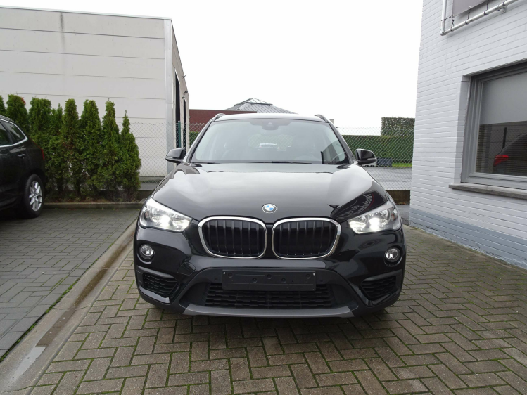 BMW X1 1.5i sDrive18 NAVI,LEDER,CAMERA,HEAD-UP,EL.KOFFER Garage Nico Vanderheeren BV