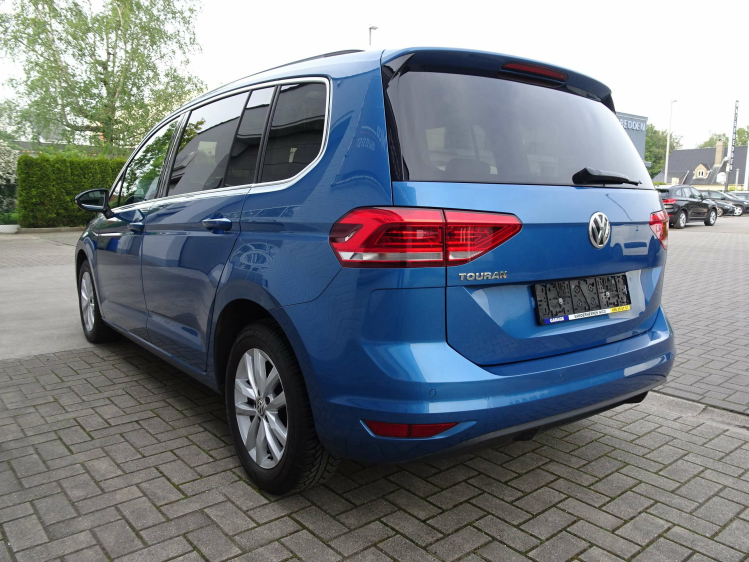 Volkswagen Touran 1.5TSi Highline DSG,LED,PANODAK,NAVI,ADAPT.CRUISE Garage Nico Vanderheeren BV