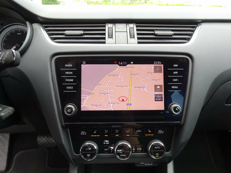 Skoda Octavia 1.5TSi Ambition DSG,CARPLAY,TREKHAAK,NAVI,CRUISE Garage Nico Vanderheeren BV