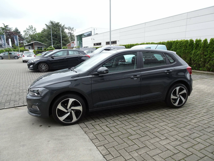 Volkswagen Polo 1.0TSi 5d. Comf. CARPLAY,AIRCO,BLUETH,PDC V+A,ALU Garage Nico Vanderheeren BV