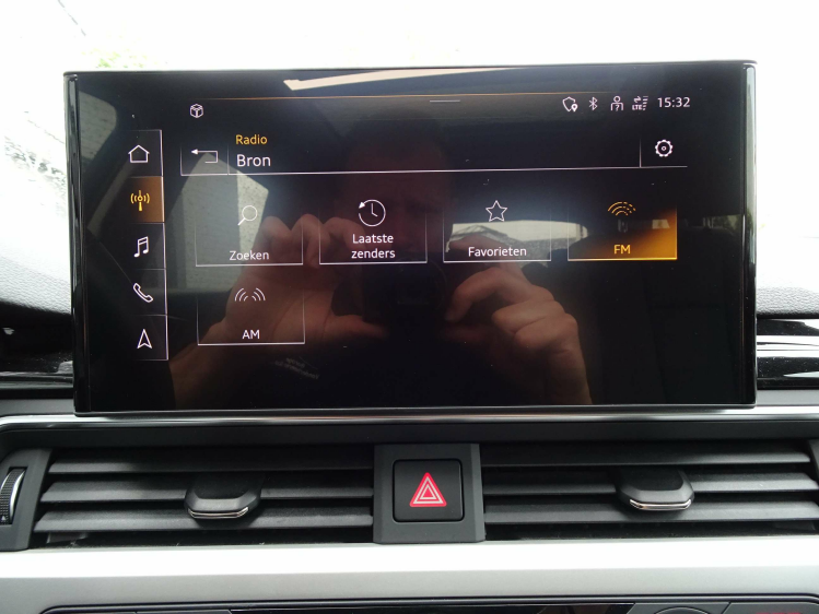 Audi A4 35TFSi S-Tronic VIRTUAL,PANODAK,LED,CAMERA,CARPLAY Garage Nico Vanderheeren BV