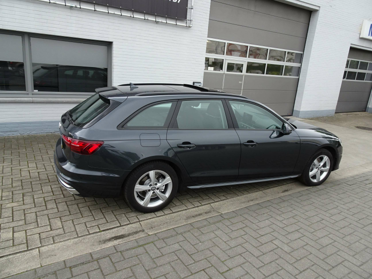 Audi A4 35TFSi S-Tronic VIRTUAL,PANODAK,LED,CAMERA,CARPLAY Garage Nico Vanderheeren BV