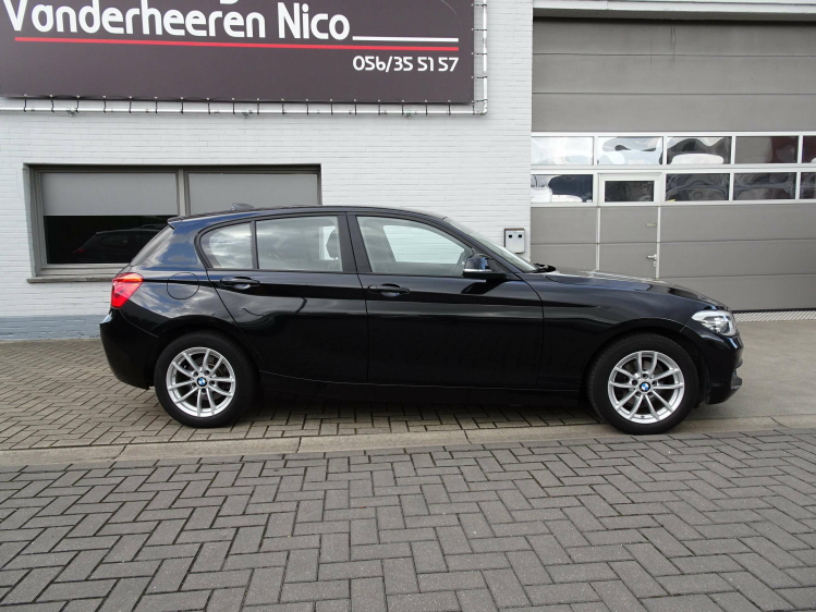 BMW 116 116i 5d. XENON/LED,NAVI,CRUISE,BLUETH,PDC V+A,ALU Garage Nico Vanderheeren BV